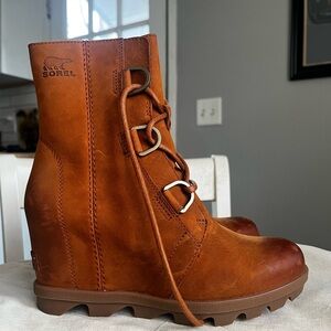 Sorel Women's Joan of Arctic II Lace Up Wedge Boots